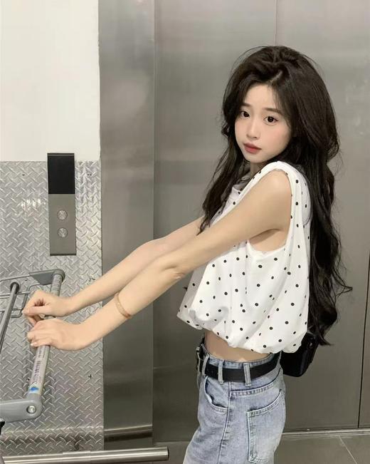 设计师品牌-5590设计感波点无袖坎肩T恤女韩系气质短款上衣-喜出 商品图3