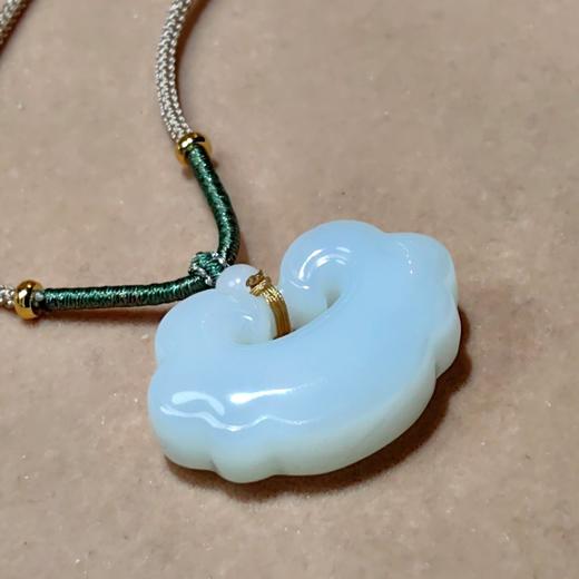 和田玉锁型项坠 商品图7