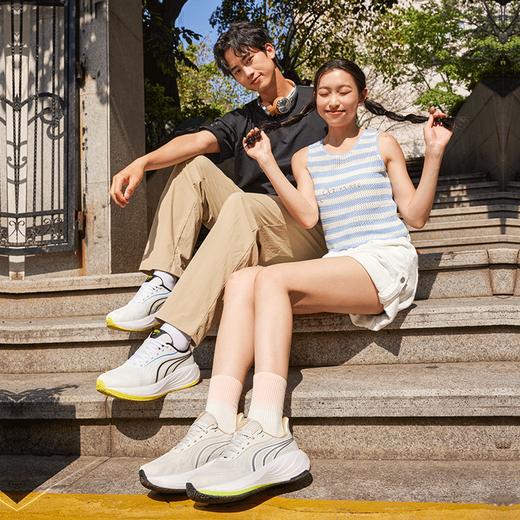 多威临界3代跑鞋男款专业缓震回弹跑步鞋女慢跑鞋透气运动鞋MT85220 商品图6