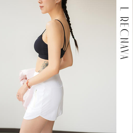 L RECNAVA 猫耳朵细肩带带胸垫运动胸衣 U型领 胸垫可拆卸 裸感内搭小背心 商品图7