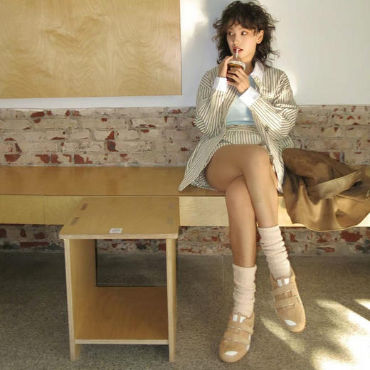 lost in echo2025春夏新款时尚魔术贴轻便薄底真皮运动鞋赛车鞋女 商品图4