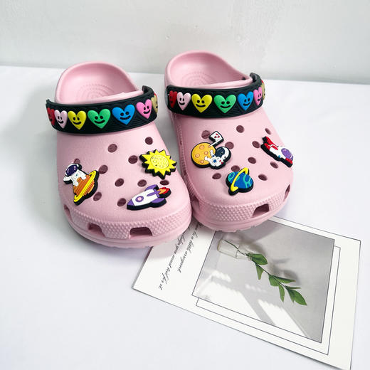 美尘  儿童款哈林洞洞鞋（随机配6个鞋花） 商品图4