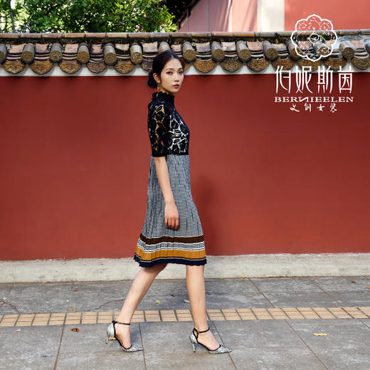 【伯妮斯茵】173S057--黑色连衣裙--中世纪的光明--《宁静之美》 商品图2