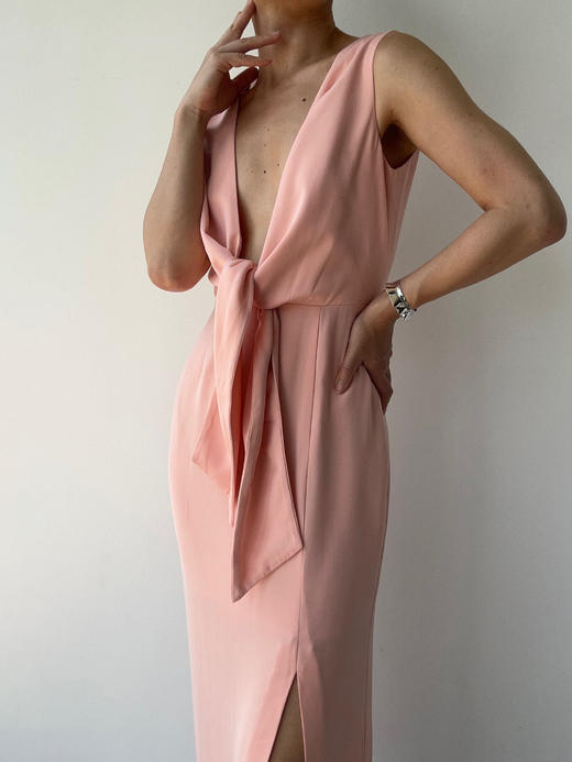 KEEPSAKE | Dream On Gown - Blush [ 粉色低V长裙 ] 商品图0