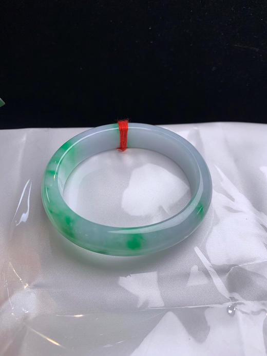 612947，54.3阳绿贵妃，颜色辣阳绿，条型也不错，干净清爽 商品图4