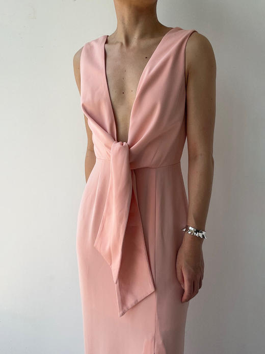 KEEPSAKE | Dream On Gown - Blush [ 粉色低V长裙 ] 商品图1