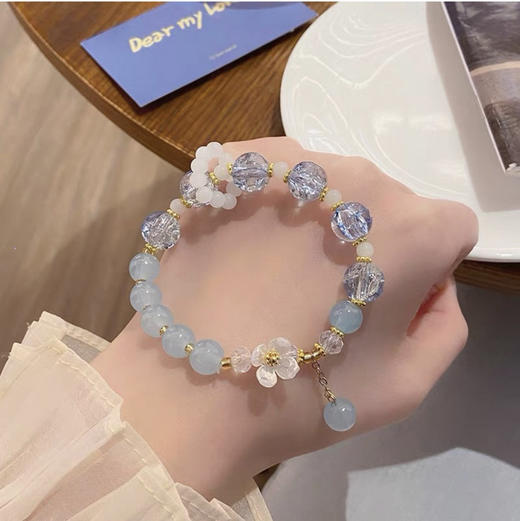 仙女风甜美清新多彩玻璃珠手串ins花朵手链小礼品（颜色随机） 商品图3