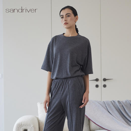 精纺羊绒宽松短袖女套衫SJF97W039N 商品图1