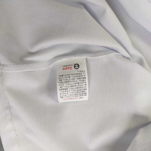 点此购买 AAPE猿人指示牌字母logo图案印花休闲男女情侣圆领短袖T恤 LL 318553 商品图9