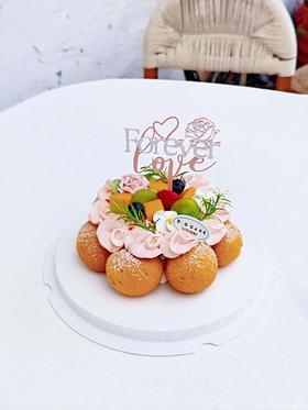 新品“泡芙仙子” 香草卡仕达泡芙，草莓冰激凌夹心，提前5小时预定