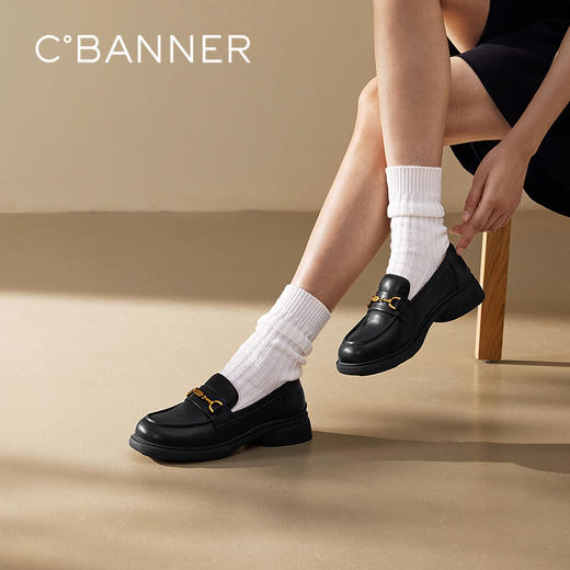 千百度经典通勤乐福鞋女款厚底黑色一脚蹬JK小皮鞋A25163720 商品图0