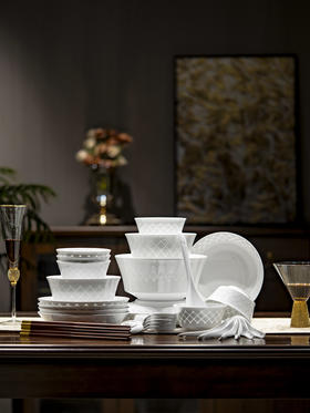 新品 |    富玉陶瓷景德镇纯白玲珑碗碟餐具套装轻奢釉下星耀餐具乔迁礼盒装
