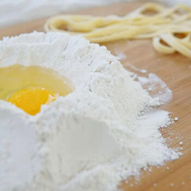 香雪美味富强粉20斤 小麦粉 中筋面粉 /粮油调味 /面粉 /通用粉