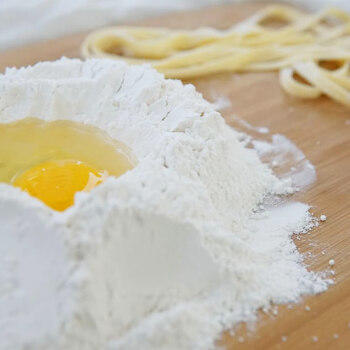 香雪美味富强粉20斤 小麦粉 中筋面粉 /粮油调味 /面粉 /通用粉 商品图0