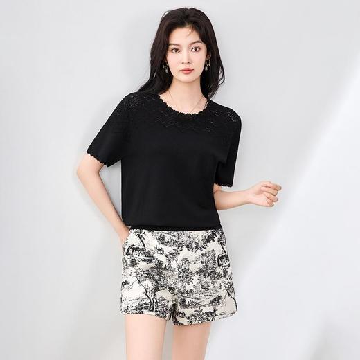 「高货wl」全新升级【铂金会员211/天猫279/差价68】(00033)洛诗琳气质密织钩花上衣2025夏季新款优雅镂空花纹针织T恤 商品图2