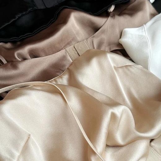 预售一周 不退换 高阶 顺滑舒适 亲肤度拉满 19姆米弹力缎面真丝吊带内衣 商品图2
