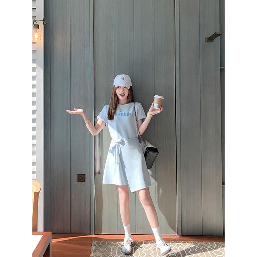 <曾小咸推荐>韩系设计感立体字母A字连衣裙 商品图4