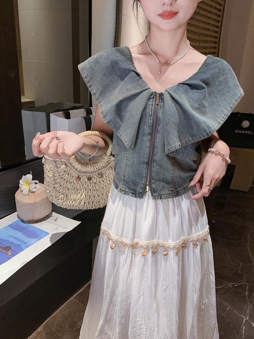 张心子【漫游日记】遮拜拜肉复古风气质显瘦牛仔上衣 U2505021 商品图6