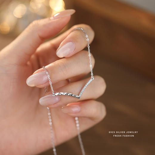【维多利亚】S925纯银V形锆石项链【YXS-A4243】 商品图1
