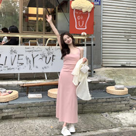 金蘑菇菇 极简主义/解构剪裁 夏日冰丝凉感通勤吊带连衣裙