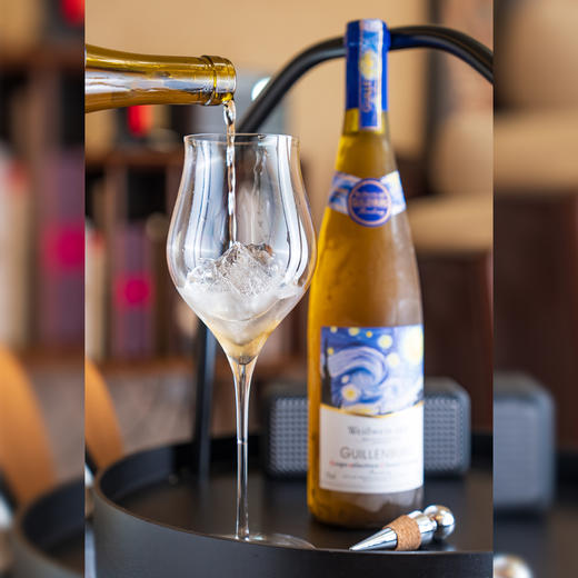 【德国进口】贵伦堡·雷司令甜白葡萄酒 13°微醺甜白  冰镇口感更佳 口感轻盈顺滑、余韵悠长 750ml*4瓶礼盒装（送高端礼盒+海马刀 ） 商品图2