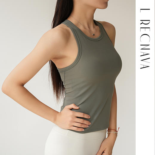 L RECNAVA 裸感一体胸垫修身显瘦工字背心 经典圆领好穿脱 长度到腹 遮肉显瘦 商品图0