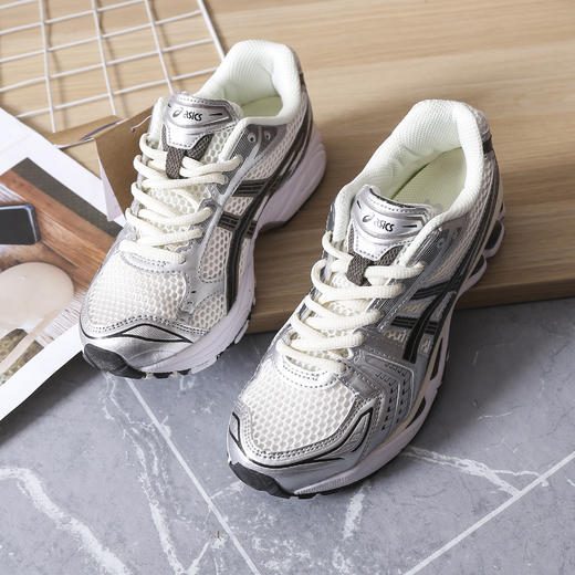 【专属】潮流复古#Asics亚瑟士GEL-KAYANO 14复古运动休闲情侣老爹跑步鞋！穿搭的灵魂必备单品 商品图4