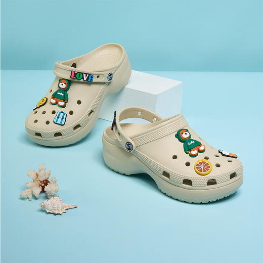 美尘  云朵洞洞老爹花园洞洞凉拖鞋（配8个鞋花） 商品图3