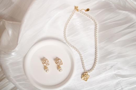 优选丨【IDO 山茶花项链&耳钉】优雅天成 送礼必备 商品图5