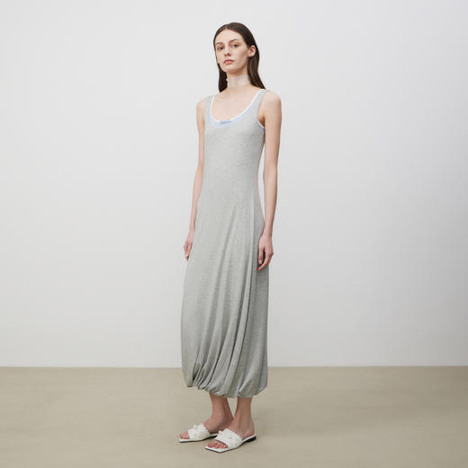 lost in echo2025夏季新款时髦撞色柔软舒适花苞长裙修身连衣裙女 商品图3