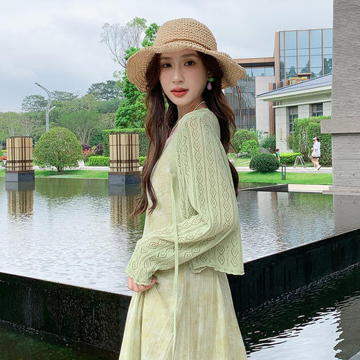 奢姿大码女装2025夏季时尚系带设计气质镂空上衣胖妹妹V领开衫9652353216A 商品图3
