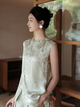 盛唐牡丹 |水绿八宝如意真丝上衣