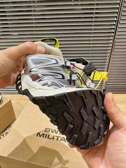 二店y 正品瑞士军刀 一双很牛逼的户外越野运动鞋 商品图10