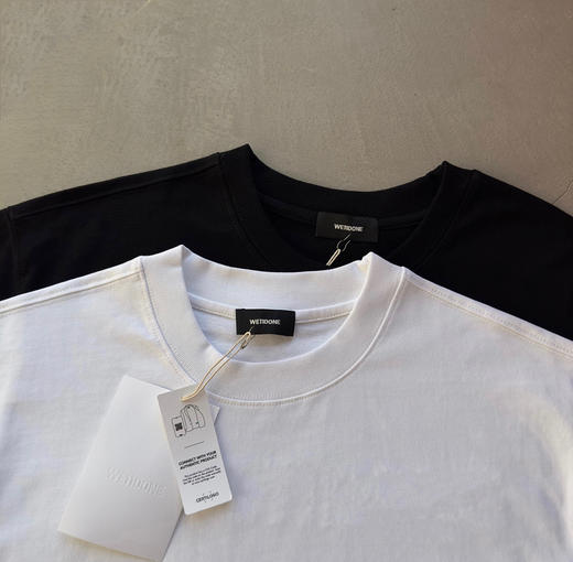 点此购买 WELLDONE夏季男女款字母印花LOGO蓝色水钻高街短袖T恤 md 318558 商品图11