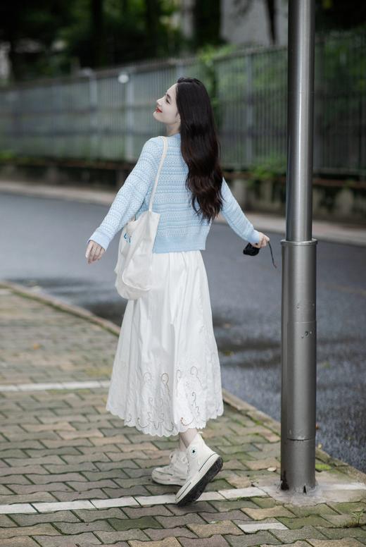 粉底液色修隐形内衣内搭背心一件就搞定一件穿春夏秋三季 双层面料 舒适无痕 上身隐形了透气性好，可机洗 夏天也不会闷汗！！ 商品图2