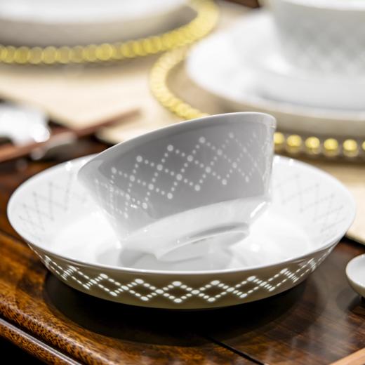 新品 |    富玉陶瓷景德镇纯白玲珑碗碟餐具套装轻奢釉下星耀餐具乔迁礼盒装 商品图3