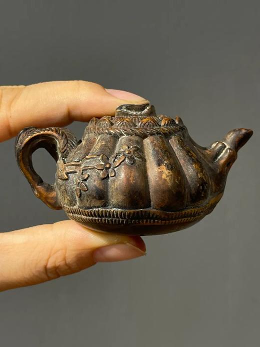 黄杨木雕梅花纹茶壶形摆件，顺丰包邮 商品图14