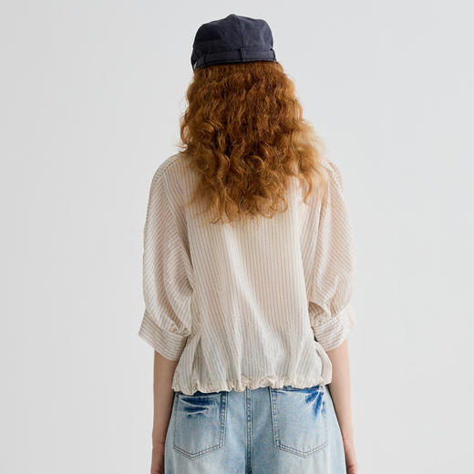 谜底衬衫七分袖女2025夏季新品通勤单排扣宽松T型短上衣252MS0516 商品图2