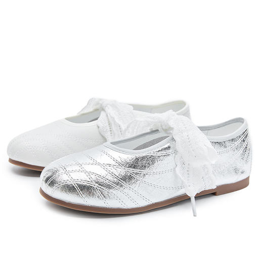 西遇平底芭蕾鞋女新款运动休闲蕾丝系带软底玛丽珍鞋银色单鞋V1156741 商品图4