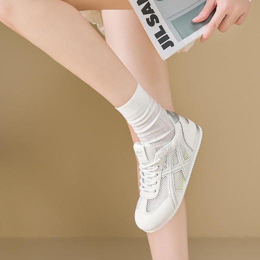 西遇网面德训鞋女夏季新款百搭拼色轻便透气休闲鞋薄底运动鞋V1256838 商品图1