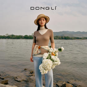 东黎 • 岛屿假日-万能公式 桑蚕丝山羊绒全成型V领半袖 4547