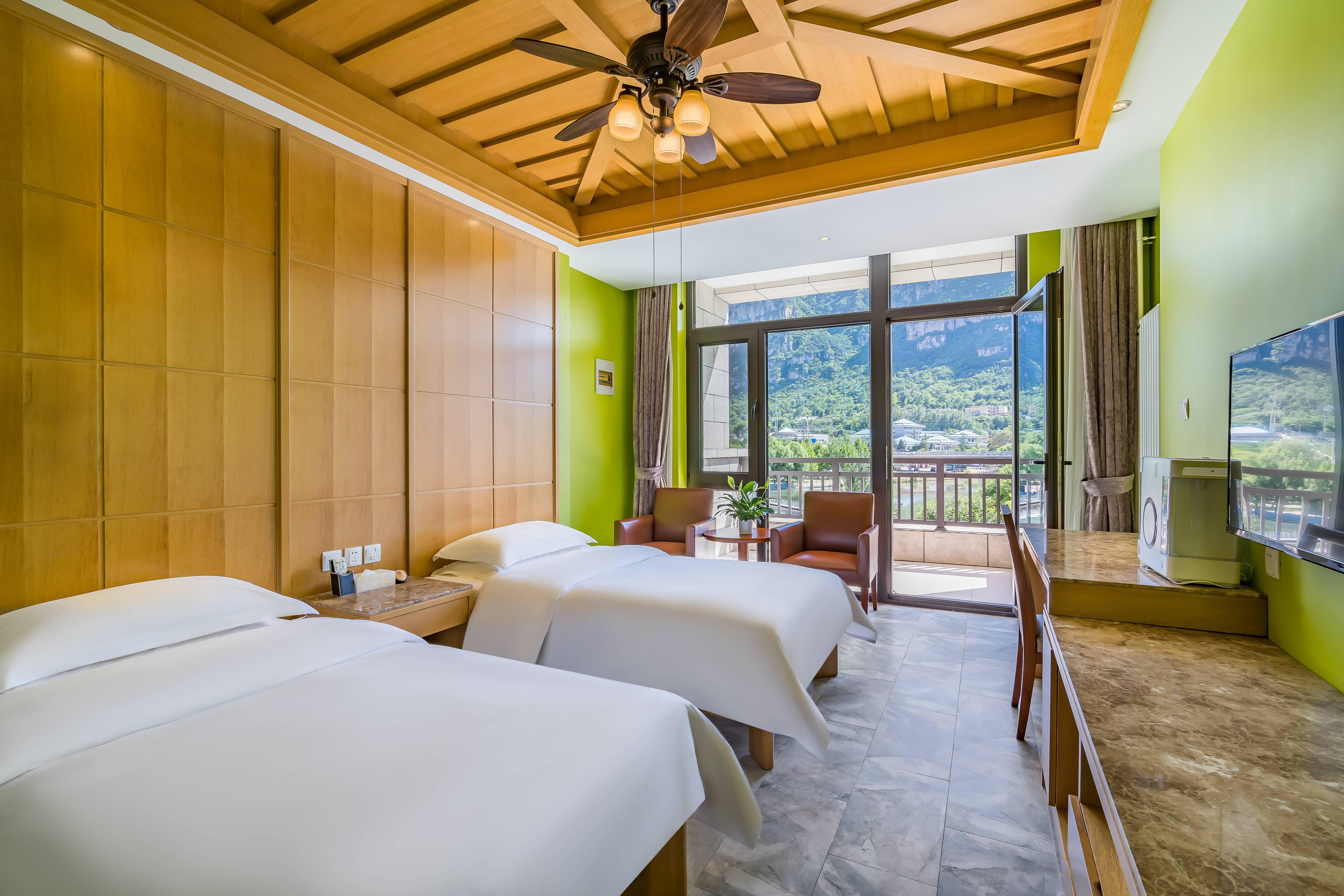 北京十渡迎泽山庄客房