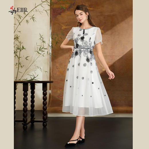 司歌绣花渐变短袖黑白裙连衣裙A911187X 商品图0