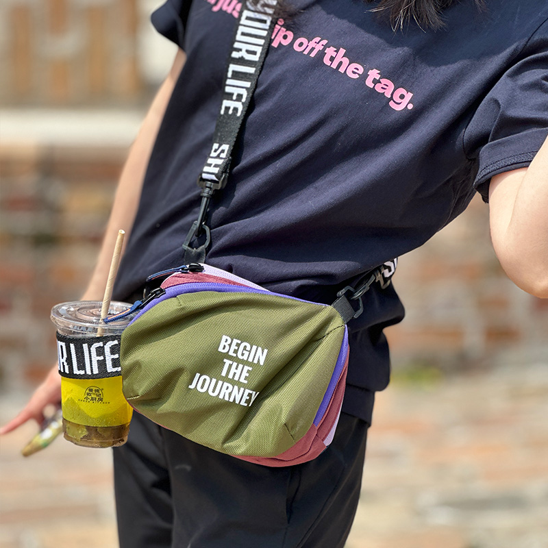 趁早即刻出发单肩斜挎收纳包轻便拼色休闲户外旅行多功能小包背包