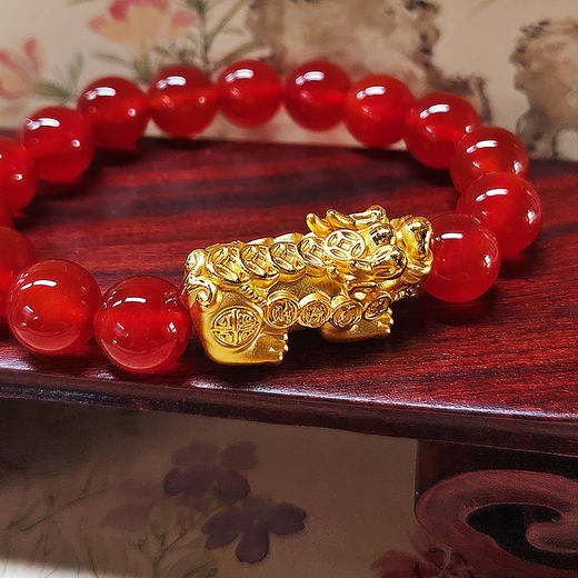 鸿运金貔貅手串 商品图1