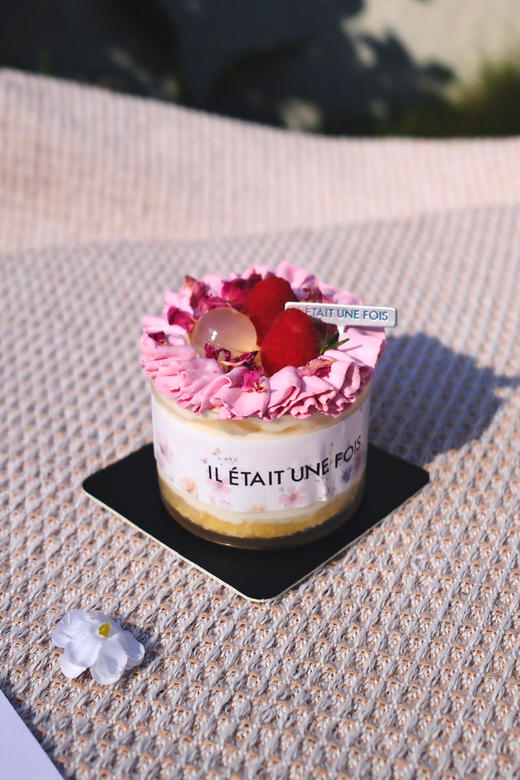 mini海盐荔枝蛋糕 商品图0