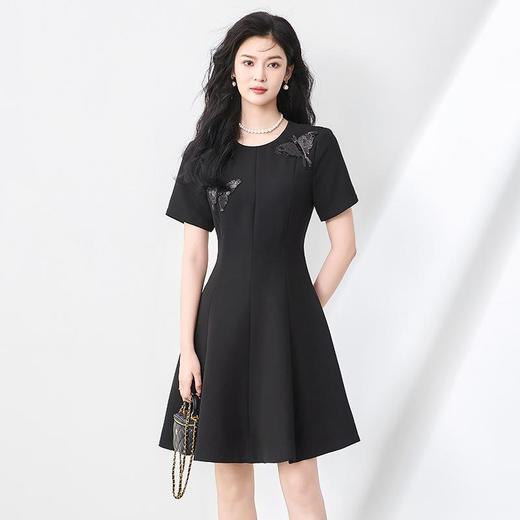 「高货wl」全新升级【铂金会员367/天猫489/差价122】(95937)洛诗琳重工亮片蝴蝶刺绣连衣裙2025夏季气质收腰醋酸裙女 商品图0