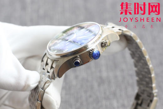 ZF经典臻品【驰骋高空 分秒必“真”】
万国IWC3777飞行员计时系列，机芯同步原装，表针尾部微微弯曲，双面防眩晕蓝色镀膜。成就此非凡经典。
【成熟做工】腕表尺寸43mmX15mm 商品图4