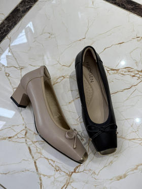 515-5 烘干 拼接鞋头 蝴蝶结 羊皮面 5cm锲型粗跟 暴走单鞋 号很足 我穿36