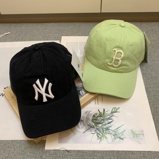 点此购买 MLB男女款款纯棉软顶字母刺绣棒球帽 nn 318593 商品图1
